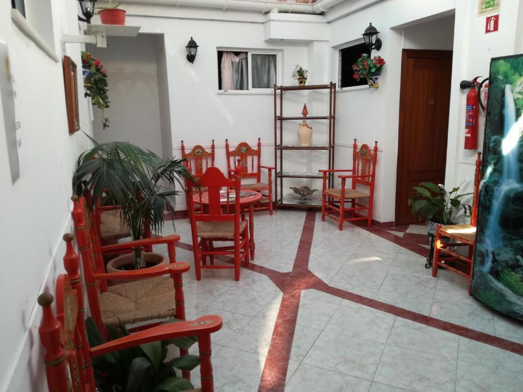 Pension Hidalgo 1 Utrera Exterior foto